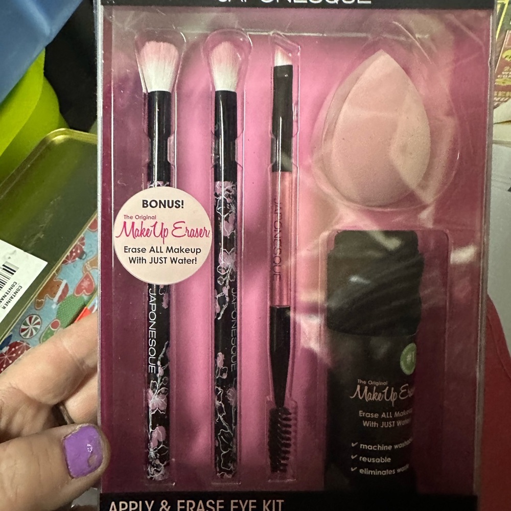 Japonesque Makeup Eraser Kit
